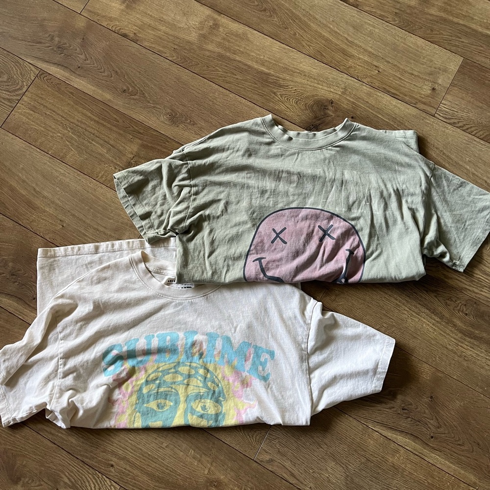 American Eagle Tshirts